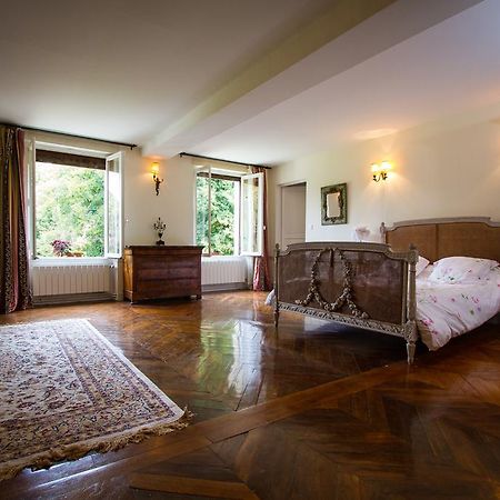 Chateau De La Madeleine Bed & Breakfast Pressagny-lʼOrgeuilleux Eksteriør bilde