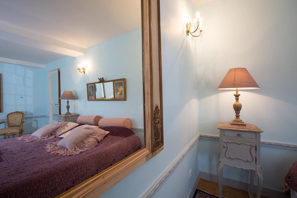 Chateau De La Madeleine Bed & Breakfast Pressagny-lʼOrgeuilleux Eksteriør bilde